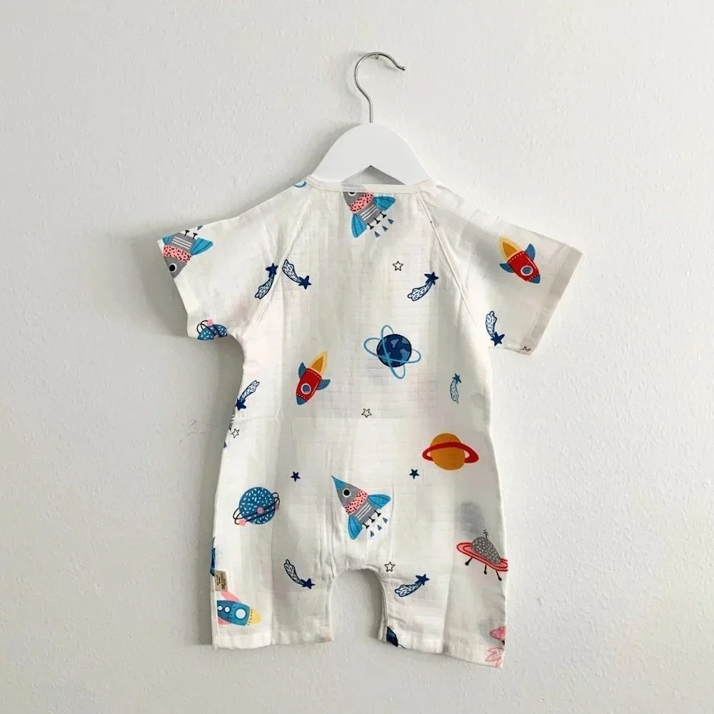 NWT Cute Boys Rocket Ship & Planets Baby Romper Sleep N' Play One-Piece 6M-9M